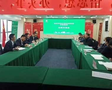 四川省港投陸海雲港發展集團副總經理雲港科技公司董事長總經理葉昕一(yī / yì ／yí)行到(dào)華西集采開展交流座談