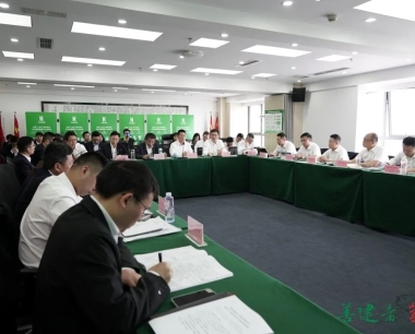 “四個(gè)提倡”“兩個(gè)反對”，全力沖刺上(shàng)半年時(shí)間任務“雙過半”